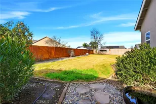 1206 N Kaplan Pl, Hanford, CA 93230 - Photo 47