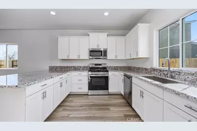 1482 W Clara, Fowler, CA 93625 - Photo 15