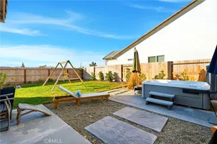 2566 Muscat, Hanford, CA 93230 - Photo 47