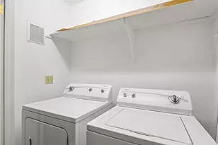 40557 Saddleback Rd, Bass Lake, CA 93604 - Photo 23