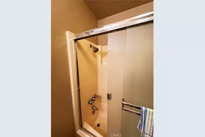 3146 W Harvard, Visalia, CA 93277 - Photo 27