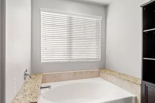 1573 Joy, Clovis, CA 93619 - Photo 23