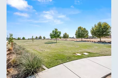 1573 Joy, Clovis, CA 93619 - Photo 29