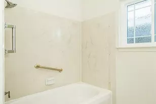 5840 E Illinois Ave, Fresno, CA 93727 - Photo 31