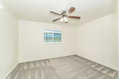 5840 E Illinois Avenue, Fresno, CA 93727 - Photo 27