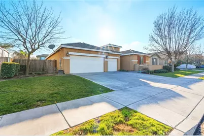 1023 Revere, Lemoore, CA 93245 - Photo 3