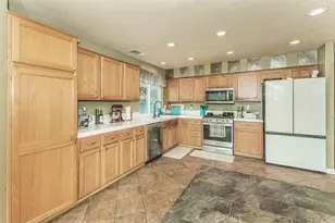 671 Cambria Ln, Lemoore, CA 93245 - Photo 13