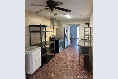 4984 E Belmont Avenue, Fresno, CA 93727 - Photo 5