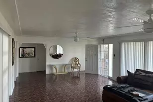 4984 E Belmont Ave, Fresno, CA 93727 - Photo 3