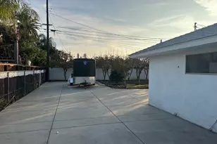 4984 E Belmont Ave, Fresno, CA 93727 - Photo 13