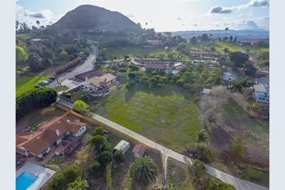 5027 Sleeping Indian, Fallbrook, CA 92028 - Photo 25