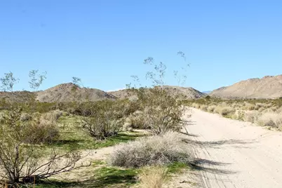 62999 E Broadway Street, Joshua Tree, CA 92252 - Photo 17