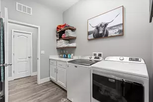 2299 Bharvani, Manteca, CA 95337 - Photo 19