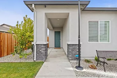 2299 Bharvani, Manteca, CA 95337 - Photo 5