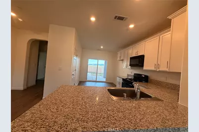 1105 E Orange Street, Avenal, CA 93204 - Photo 27