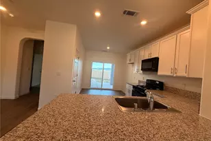 1105 E Orange St, Avenal, CA 93204 - Photo 27