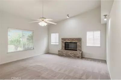 2637 Sandell, Kingsburg, CA 93631 - Photo 9