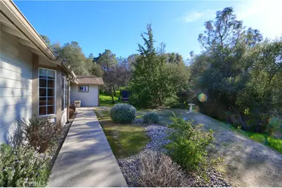 31135 Blue Jay Court, Coarsegold, CA 93614 - Photo 7