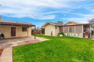 1912 N Vagedes, Fresno, CA 93705 - Photo 37
