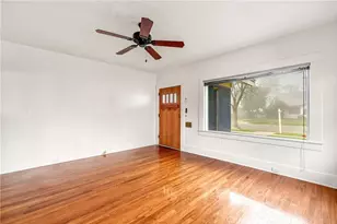 1912 N Vagedes, Fresno, CA 93705 - Photo 7