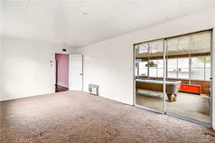 1912 N Vagedes, Fresno, CA 93705 - Photo 27