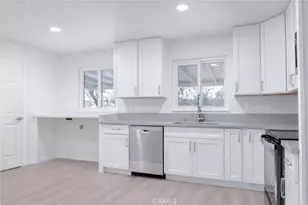 2002 N Woodridge, Hanford, CA 93230 - Photo 13