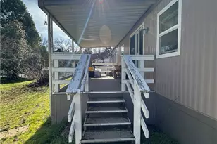 39678 Road 425B, Oakhurst, CA 93644 - Photo 13