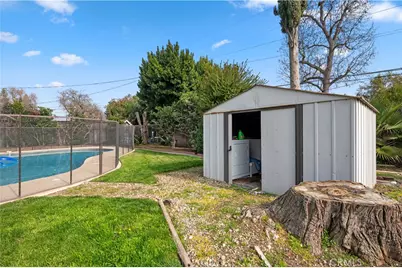 925 S Purdue Avenue, Fresno, CA 93727 - Photo 17