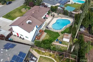 925 S Purdue Ave, Fresno, CA 93727 - Photo 7