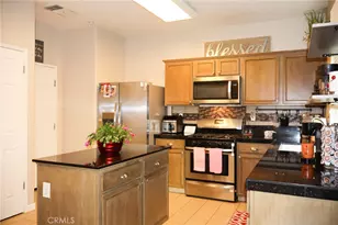 1348 Apple Ct, Madera, CA 93638 - Photo 5