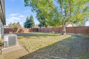 8590 N Sierra Vista, Fresno, CA 93720 - Photo 27