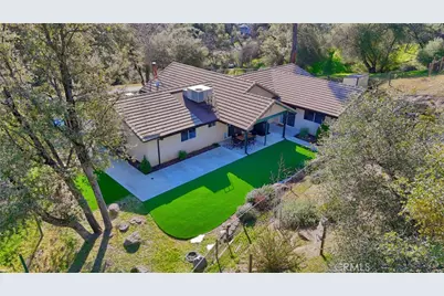 40118 Old Stonegate Court, Oakhurst, CA 93644 - Photo 3