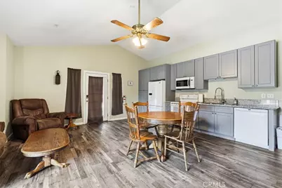 42406 Windy Gap, Ahwahnee, CA 93601 - Photo 23