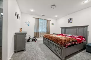 6567 E Pine, Fresno, CA 93727 - Photo 29