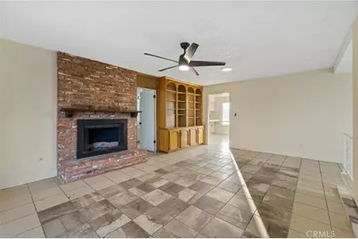 2342 S Sowell Street, Visalia, CA 93277 - Photo 19