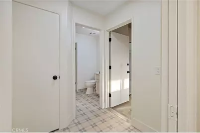 2342 S Sowell Street, Visalia, CA 93277 - Photo 35