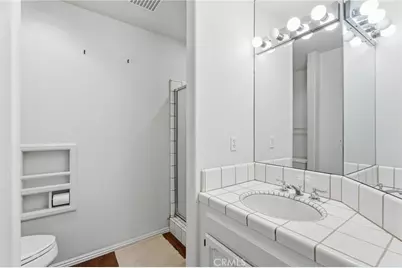 382 E Walnut Hill Avenue, Fresno, CA 93720 - Photo 43