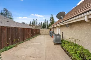 382 E Walnut Hill Ave, Fresno, CA 93720 - Photo 47