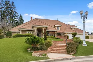 382 E Walnut Hill Ave, Fresno, CA 93720 - Photo 7