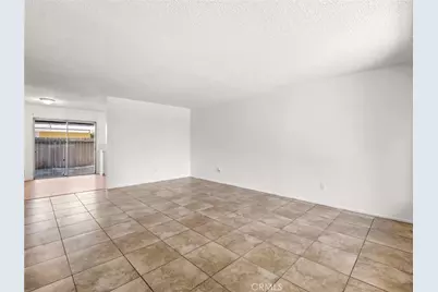 3725 N Fruit Avenue #B, Fresno, CA 93705 - Photo 5