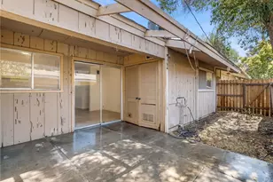 3725 N Fruit Ave, Fresno, CA 93705 - Photo 21