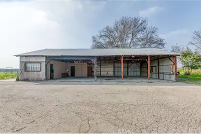 17281 E Belmont, Sanger, CA 93657 - Photo 5