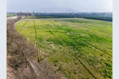 17281 E Belmont, Sanger, CA 93657 - Photo 31