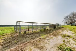 17281 E Belmont, Sanger, CA 93657 - Photo 17