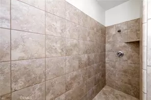 6808 W Lucas, Fresno, CA 93722 - Photo 23