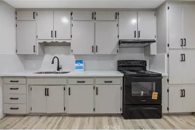 2252 S Eunice Avenue, Fresno, CA 93706 - Photo 9