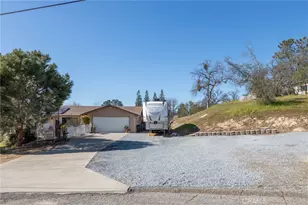 31020 Moccassin Ct, Coarsegold, CA 93614 - Photo 7