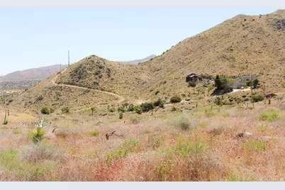 56363 Eagles Nest, Yucca Valley, CA 92284 - Photo 11