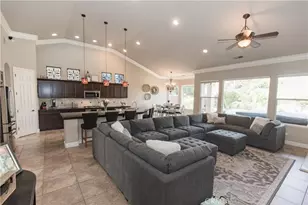 3357 Buckingham, Clovis, CA 93619 - Photo 13