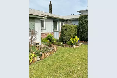 3823 E Holland, Fresno, CA 93726 - Photo 29